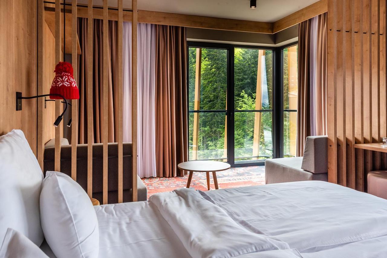 Hotel Nomad Белашница Экстерьер фото
