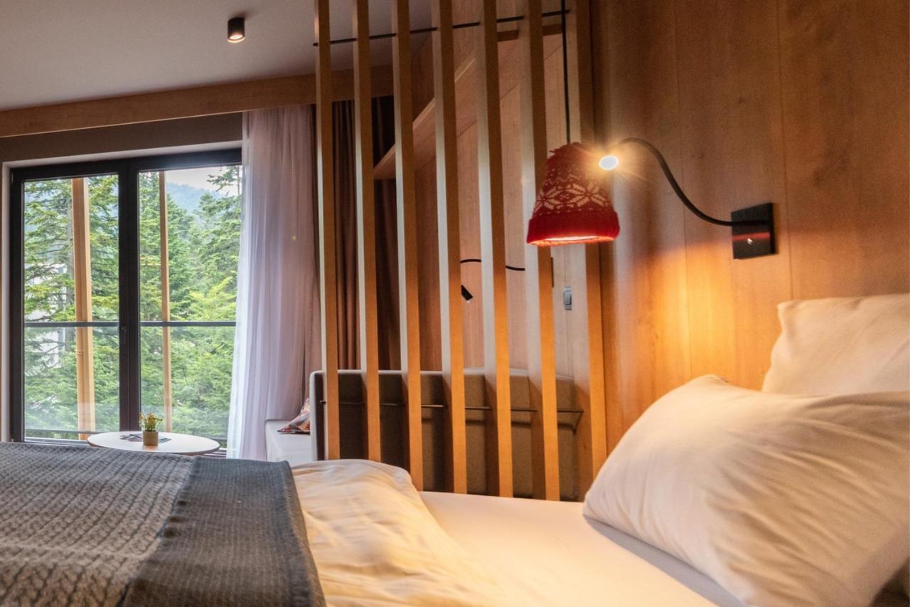 Hotel Nomad Белашница Экстерьер фото