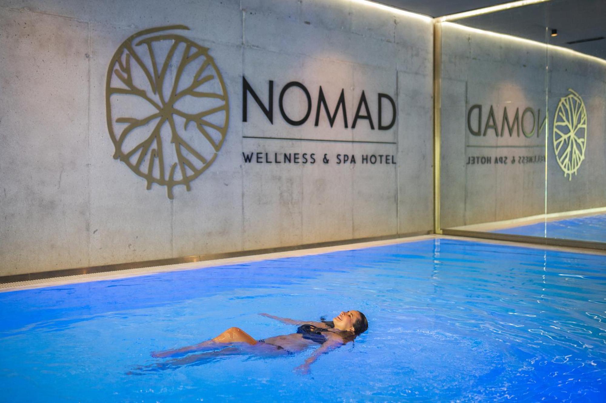 Hotel Nomad Белашница Экстерьер фото